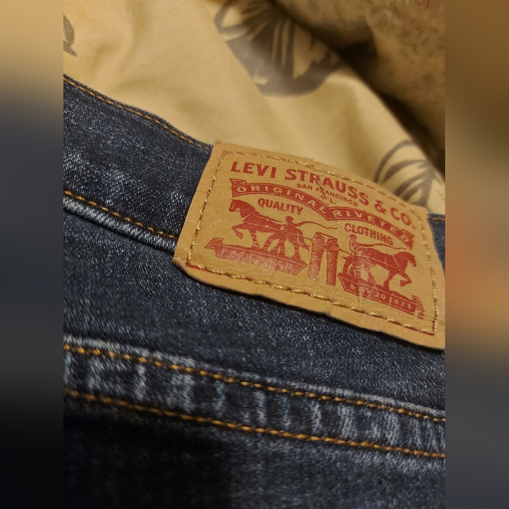 👖✨ ||Levi’s||414 Classic|| Straight Jeans|| Size 16W||✨️👖